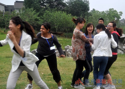 蘇州核舟拓展東山雨花勝境拓展訓練基地、滬士電子團隊拓展訓練培訓