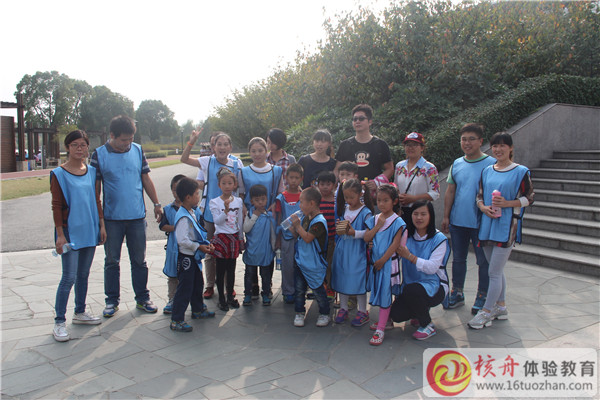 青少年戶(hù)外拓展